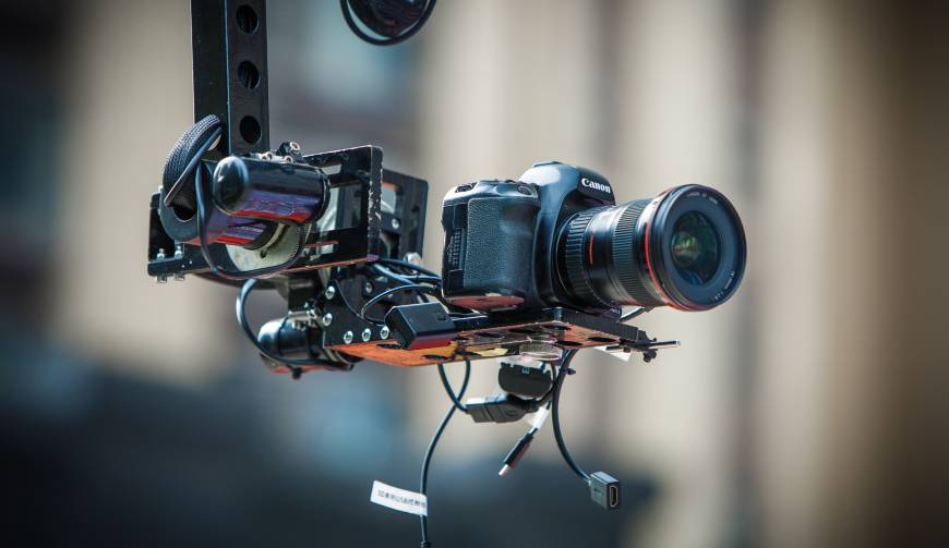 科技赋能生活：香格里拉县产品视频拍摄开启智能新时代