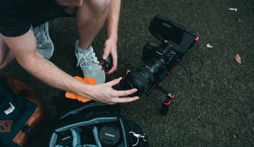 色彩心理学×动态美学，香格里拉县产品视频拍摄公司唤醒感官冲击力